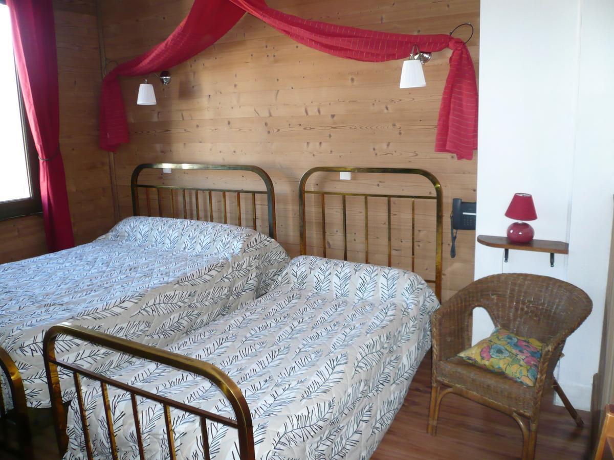 Au Sans Souci Hotel Saint-Paul-les-Monestier Bagian luar foto